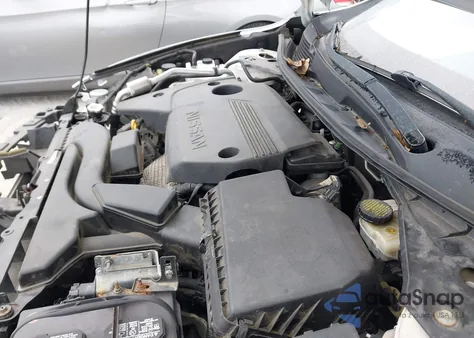 2017 Nissan Altima 2.5 Sr из США, поврежденный, VIN 1N4AL3AP4HC111398